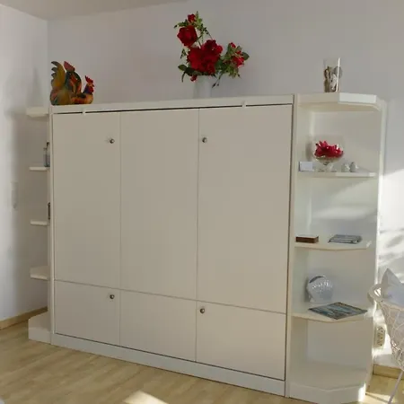 Inselblume 17 - Gemuetliche Mit Meerblick In Der Strandburg Dom wakacyjny